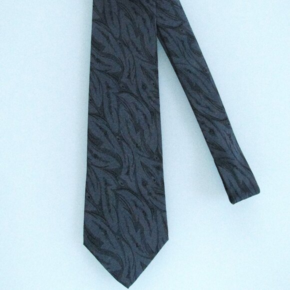 Fendi Men's Silk Tie - Picture 1 of 5